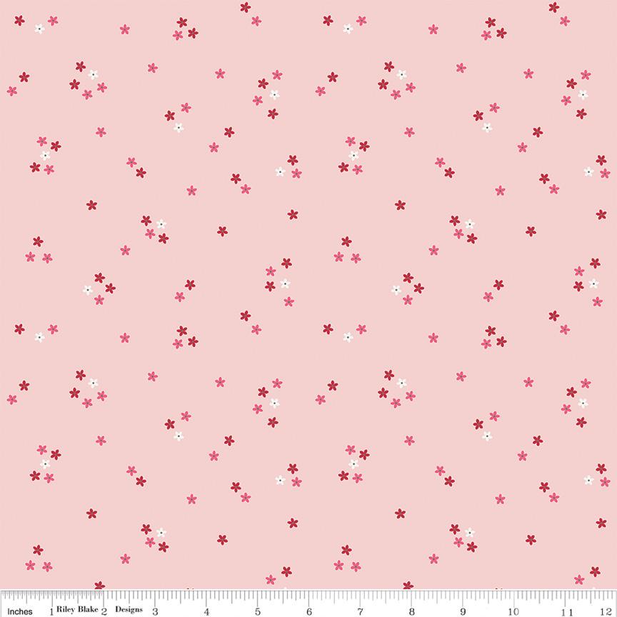 Berry Market Flowers (Two Colors) by Bev McCullough for Riley Blake Designs - sold in 1/2 yard increments, continuously cut C15746