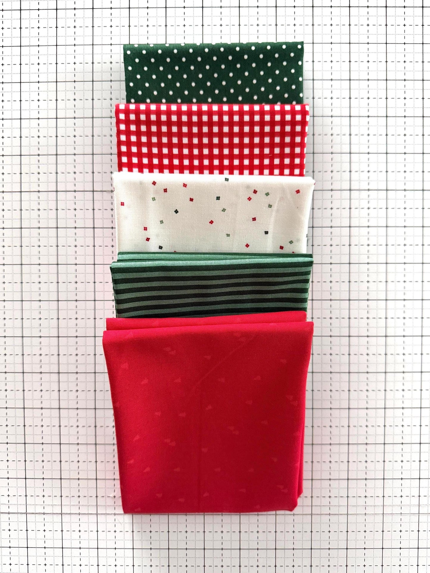 Christmas Basics Fabric Bundle II - 5 Pieces Premium Quilting Cotton - Riley Blake Designs Fabrics - Curated by Lucky Hill Quilts