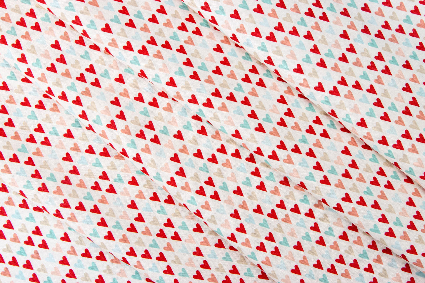 You & Me Hearts - Cream C15403 by Sandy Gervais for Riley Blake Designs - 1/2 yard increments, continuously cut